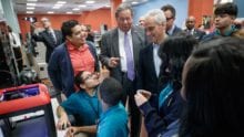 Comcast investment will include “Experience Labs” at three neighborhood branch libraries and expansion of Internet Essentials program for qualifying Chicagoans
