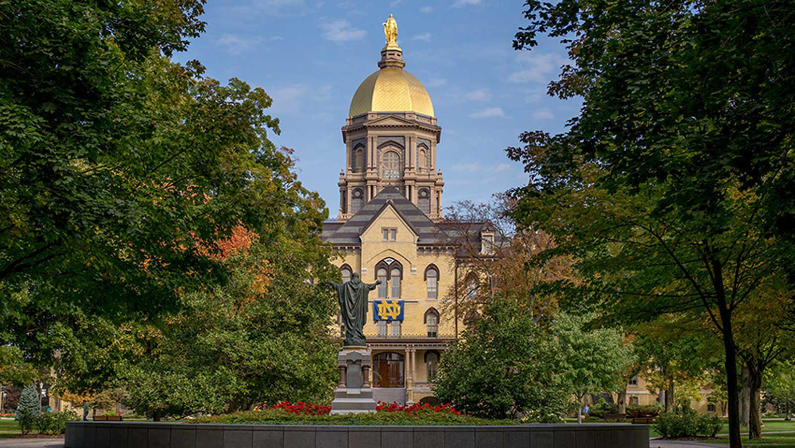 Comcast Launches Xfinity on Campus at University of Notre Dame