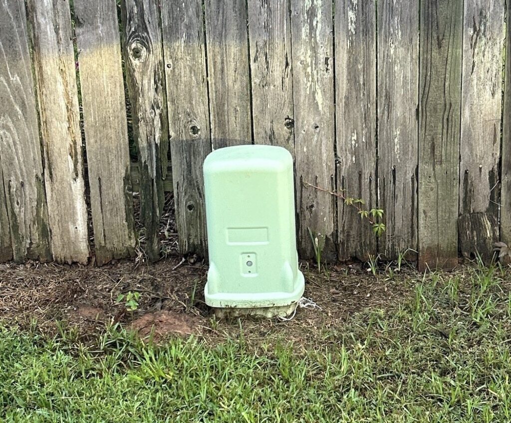 telecom pedestal (green box)