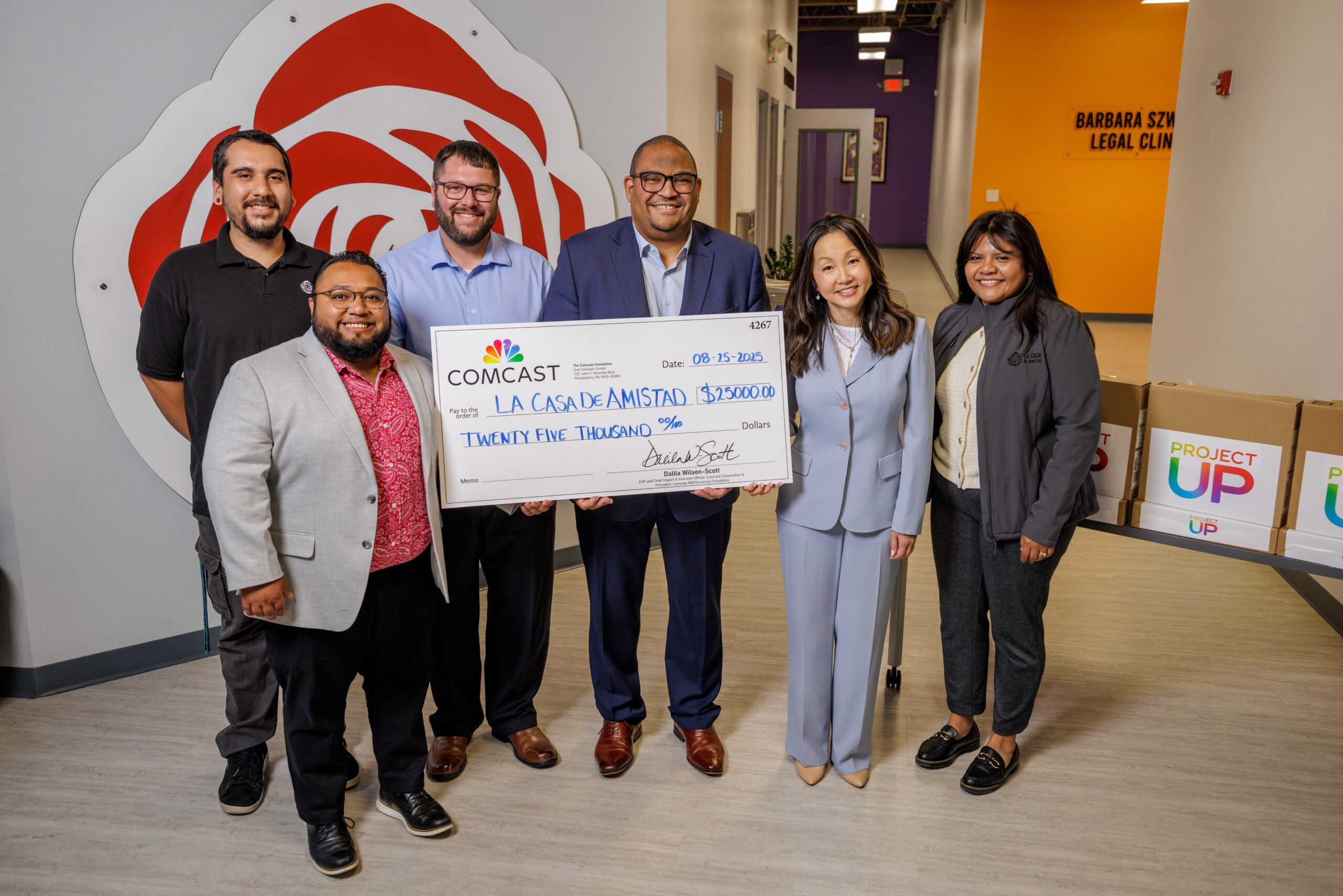 La Casa de Amistad Receives $25,000 Grant from Comcast to Advance Digital Opportunity in Michiana